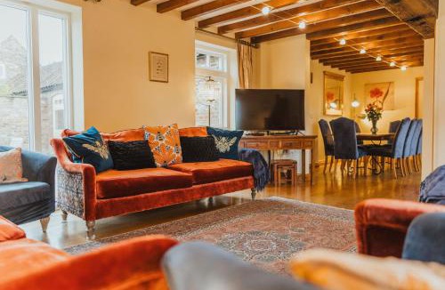 Beverley House | High Barn 6 bedrooms