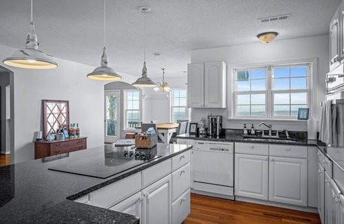 Valley Head House | High Brow House - Elevate to Escape