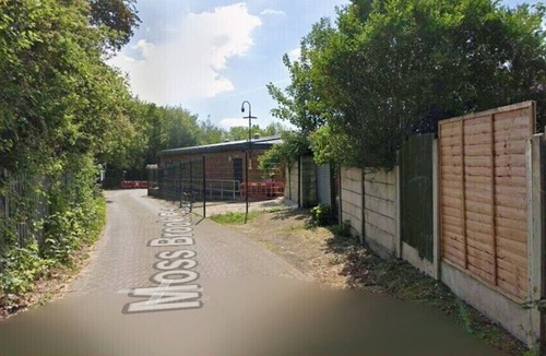 Little Hulton House | High Class Accomodation 1