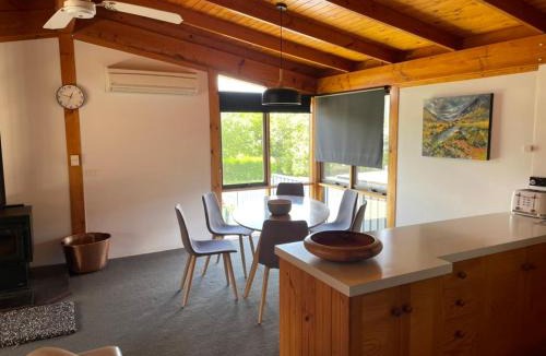 Tawonga South House | High Country Lodge