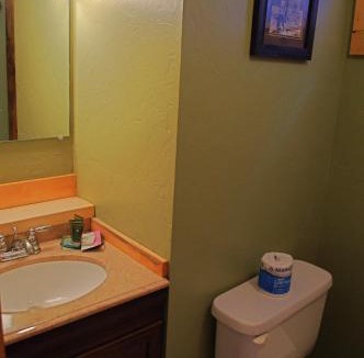 Cooke City-Silver Gate Hotel | High Country Motel and Cabins
