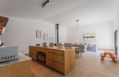 Gaillan-en-Medoc Villa | High-end group pool villa – between ocean and vineyards