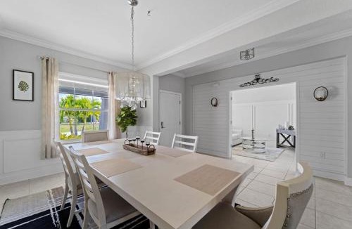 South Gulf Cove House | High-End Gulf Getaway with Pool & Hot Tub