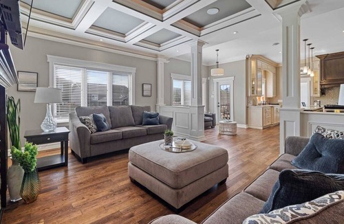 Terra Nova House | High-end Home with Great Features in Southlands