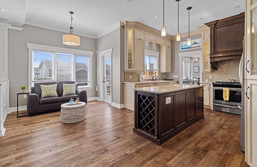 Terra Nova House | High-end Home with Great Features in Southlands