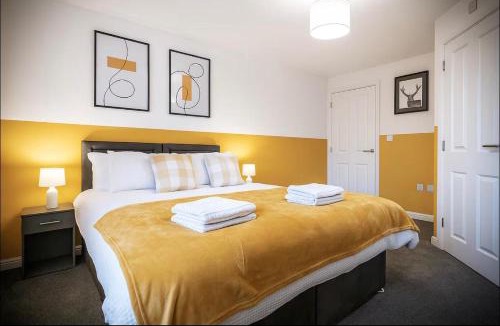 Brownswood House | High End North Residence