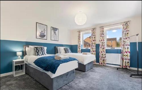 Brownswood House | High End North Residence