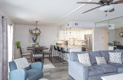Ocean City Condo | High End Updates, Open Bay Views, Bayfront pool, 3 blocks to beach/boardwalk!