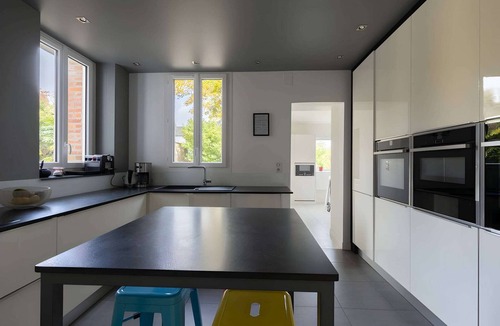 Le Mans Villa | High-End Villa Stay in Le Mans