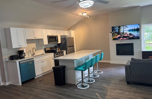 Jackson Cabin | High falls Lakefront Dock, Dock, Lake Views & Game Room