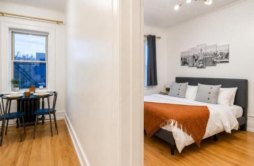 East Avenue Apartment | High Falls Studio TV Kitchen Downtown Rochester