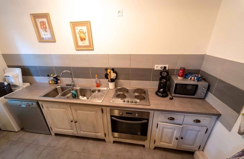 Codognan Apartment | - High Gite -