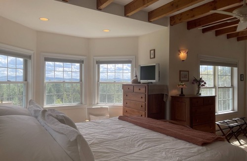 East Montpelier Bed & Breakfast | High Hill Inn