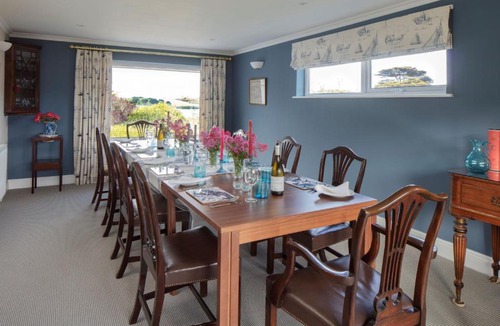 St. Mawes House | High Meadows