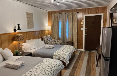 Wantage Hotel | High Point Mountain Motel
