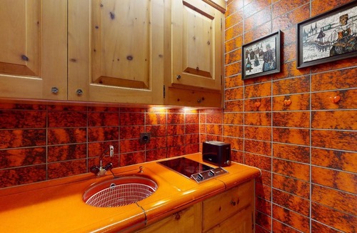 St. Moritz Apartment | High-quality wood-clad 1-room flat on the 2nd floor for 2 persons.