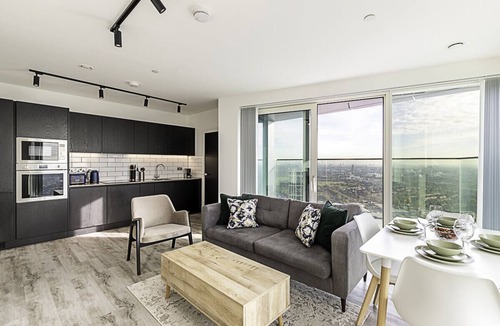 East Acton Apartment | High Rise Apartment in Acton