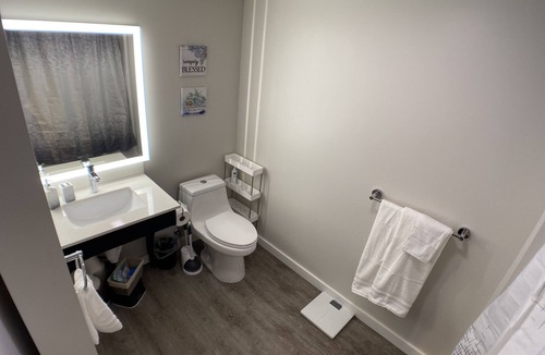 Southcenter Condo | High Rise Condo with Views!