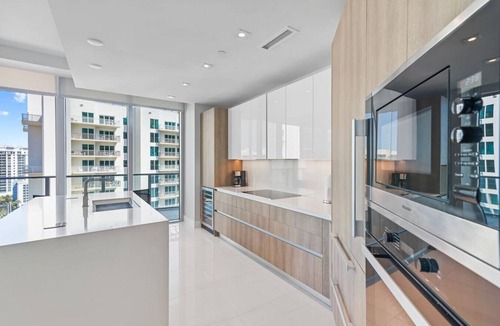 Singer Island Apartment | High Rise Ocean View Condo 2BR 2.5BA