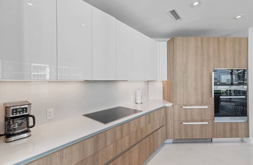 Singer Island Apartment | High Rise Ocean View Condo 2BR 2.5BA