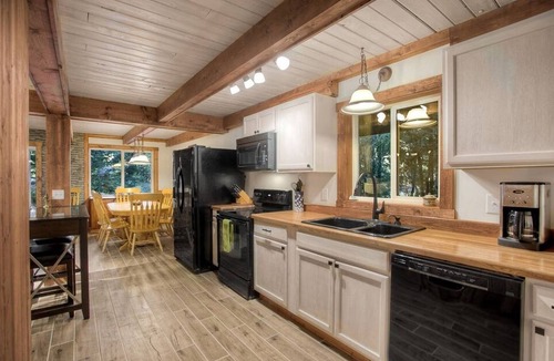 Gold Bar House | High River Haven 2.0