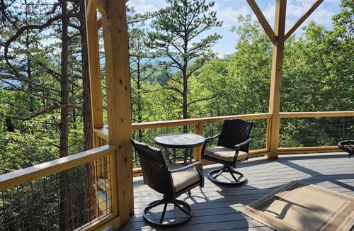 Black Mountain Ski Chalet | High Rock Chalet
