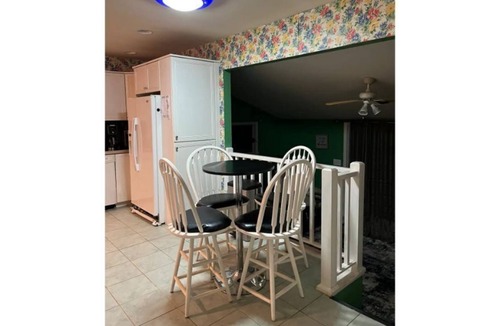 Schenectady House | High secured privacy.