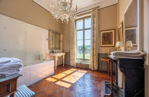 Bouelles Other | High service chateau in Normandy