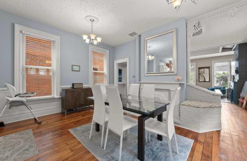 Italian Village House | High Street Hideaway - For 8