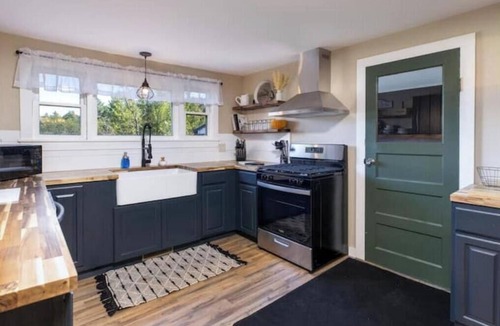 Athol House | High Street Hideaway