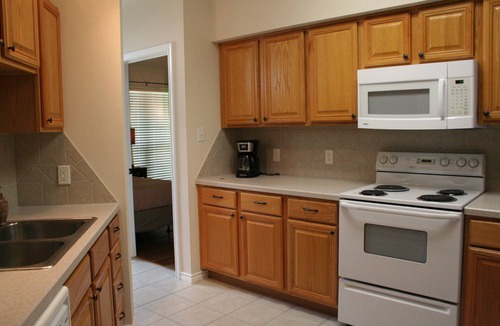 Wellborn House | High Style Accommodations With Peaceful Patio!