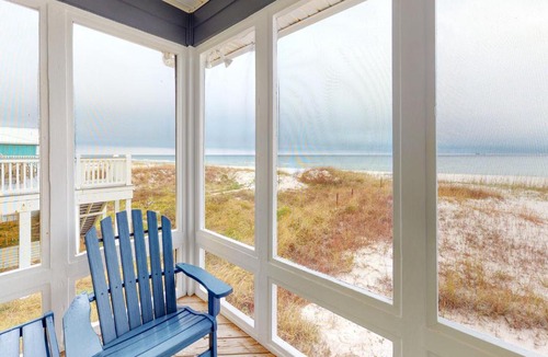 Southpointe House | High Tide