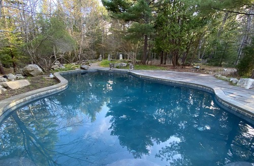 Hall Quarry Villa | High Tower & Pool House: two secluded homes with pool