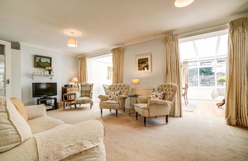 Woodstock House | High Trees Blenheim View