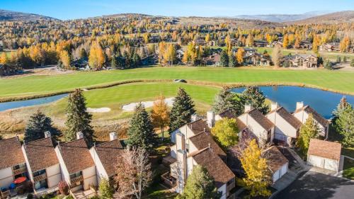 Park Meadows House | High West Hideaway by AvantStay
