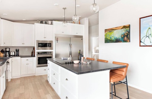 Missouri Heights House | High West House + Pinyon + Juniper - 3 listings