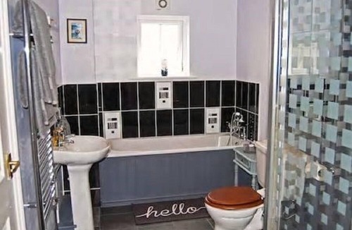 Boncath Bed & Breakfast | Highbury Garden Suite