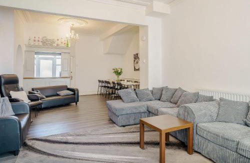 South Shore House | Highbury