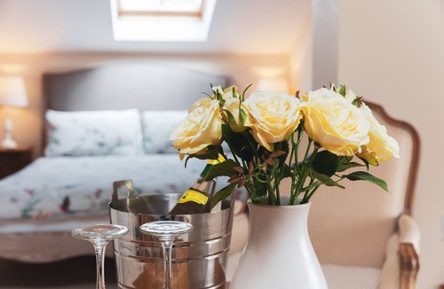 Barton Bed & Breakfast | Higher Farm