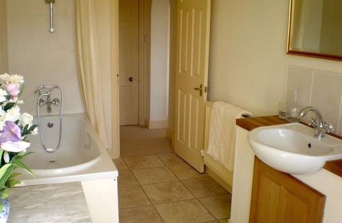 Newlyn House | Higher Faugan