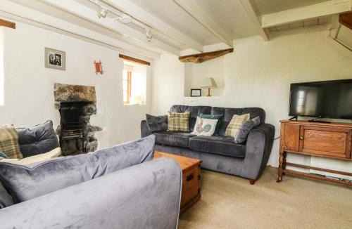 Helford Passage House | Higher Roskorwell Cottage