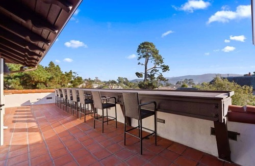 Golden Rectangle House | Highest Rated in Unmatched Location