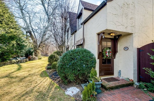 Norwalk Apartment | Highland Ave - Norwalk