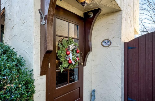 Norwalk Apartment | Highland Ave - Norwalk