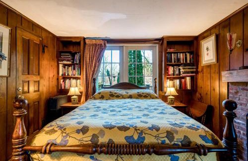 Norwalk Apartment | Highland Ave