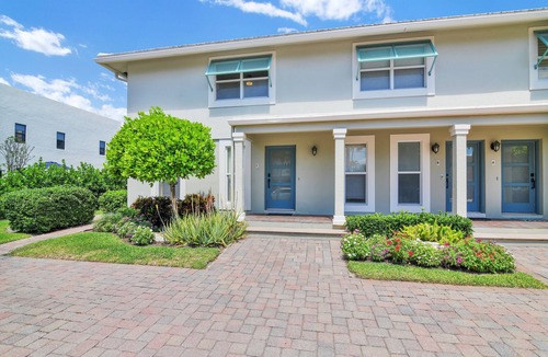 Highland Beach Condo | Highland Beach Hideaway with Dock