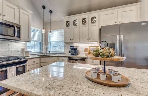 Broken Arrow House | Highland Creek Retreat