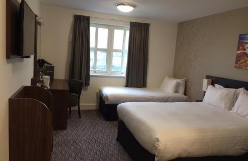 Auchengray Hotel | Highland Gate, Stirling by Marston's Inns