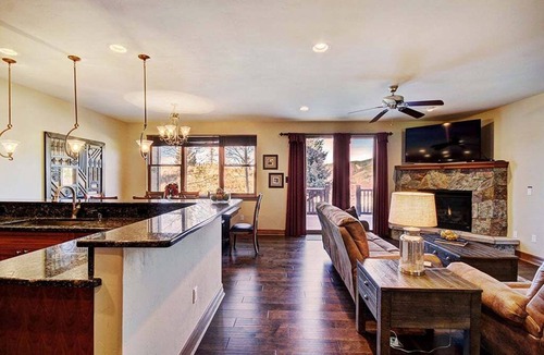 The Highlands House | Highland Greens 93: Gorgeous Townhome with Private Hot Tub.