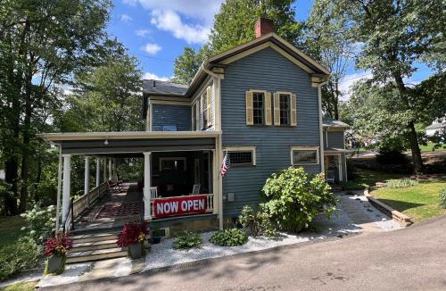 Meadville Bed & Breakfast | Highland Guesthouse